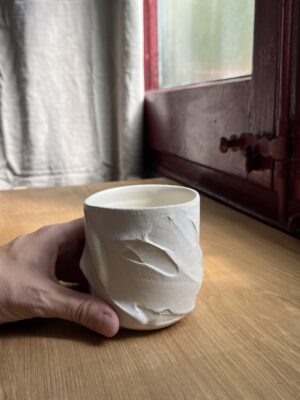 vaso textura crema blanco 1