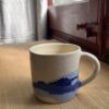 taza paisaje azul 2