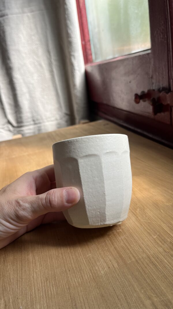 IMG_6696 vaso facetado blanco 3